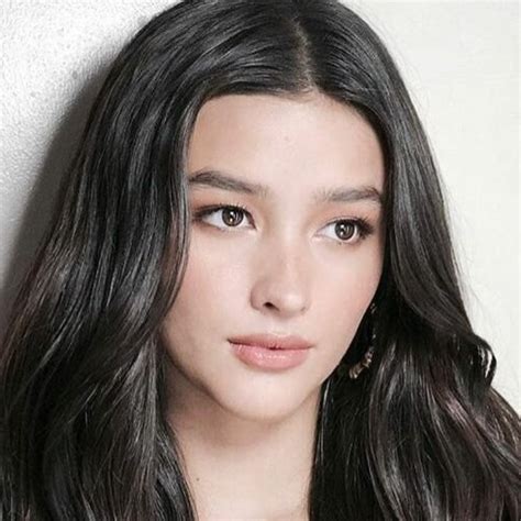 Liza Soberano Nude Leaks OnlyFans .